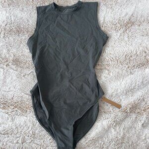 SKIMS Body Basics Bustier Bodysuit in Deep Sea Small